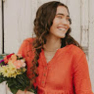 Meet your Posher, Gabriella